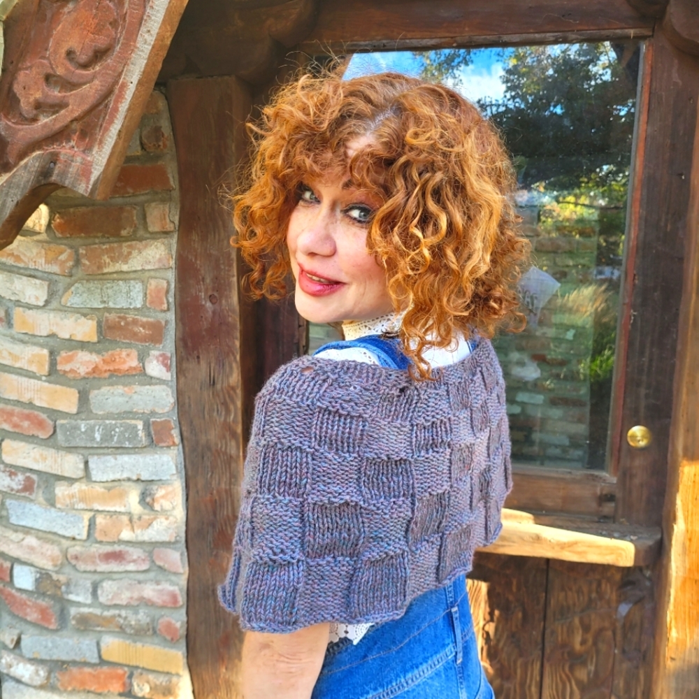 Ooak capelet